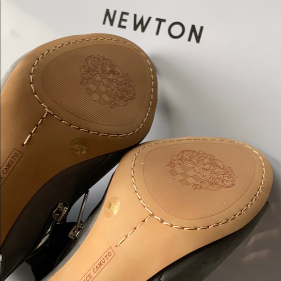 Vince Camuto Booties (GRG) - Picture 9 of 12